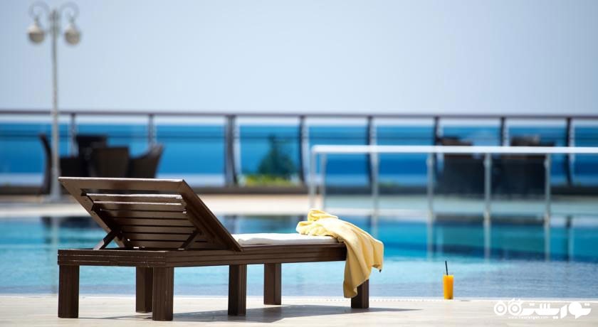 تخت محخصوص حمام آفتاب